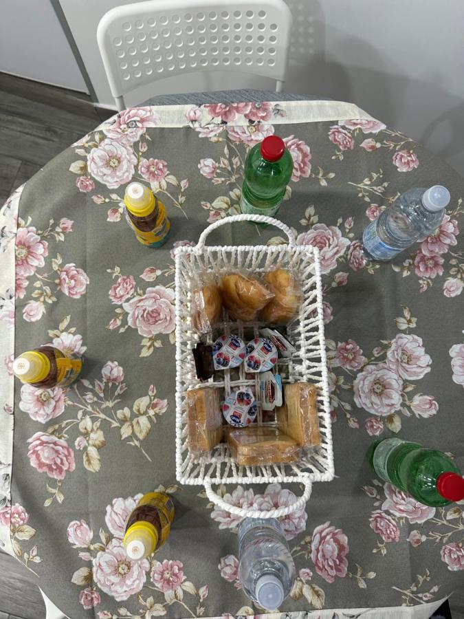 La Casa Di Elisa Apartment Наполи Екстериор снимка